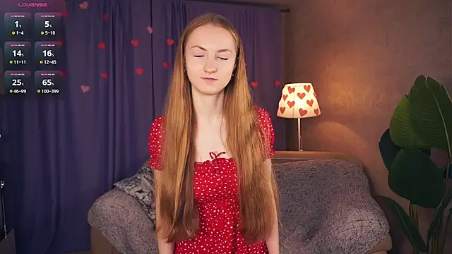 EsmaCarll online show from 02/21/25, 08:38