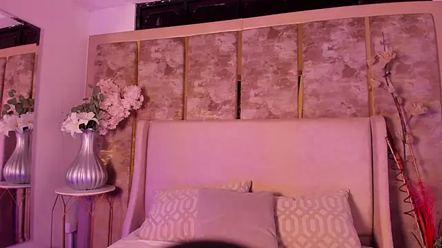 NairobiLee online show from 02/19/25, 11:38