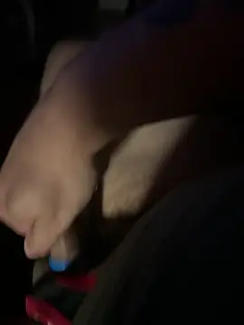 Snapshot of showoff79vers chatting on 09/19/25, 02:02 showoff79vers online show from 09/19/25, 02:02