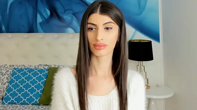 SkinnyDolly online show from 01/26/25, 10:02