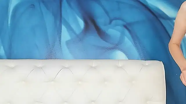 SkinnyDolly online show from 10/07/25, 02:09