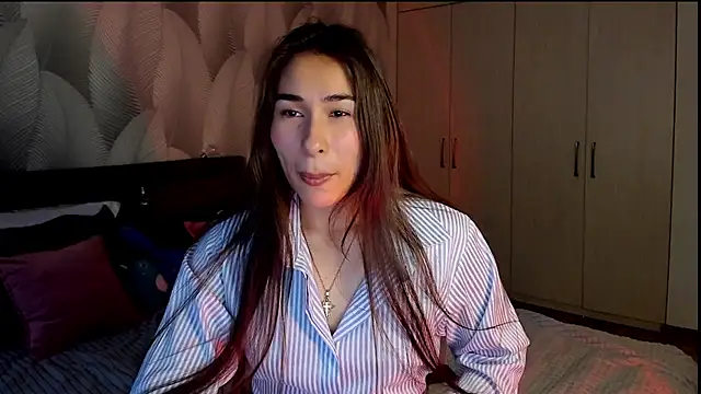 Bambiii bby online show from 11/21/25, 03:16