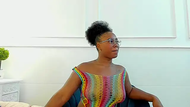 Abril Storm online show from 01/29/25, 05:19