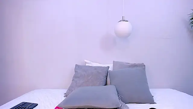 Abril Storm online show from 10/30/25, 09:26