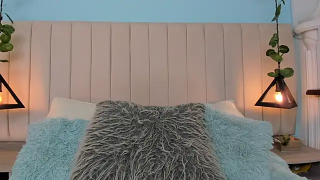 JulianaWaldo online show from 03/06/25, 01:03