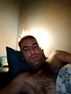 Snapshot of Greecefuck chatting on 04/06/26, 10:44 Greecefuck online show from 04/06/26, 10:44