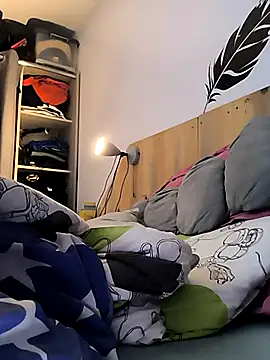 bogland33 online show from 10/26/25, 06:47