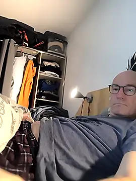 bogland33 online show from 11/25/25, 12:43