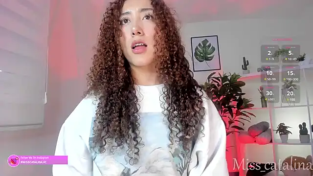 miss catalinaa online show from 02/10/25, 11:36