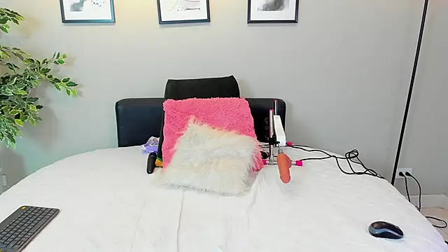 Anna  Spencer online show from 06/10/26, 12:48