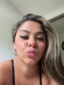 tuckersabrina online show from 12/11/24, 07:36