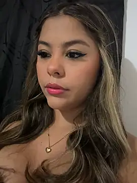 tuckersabrina online show from 12/14/24, 08:45