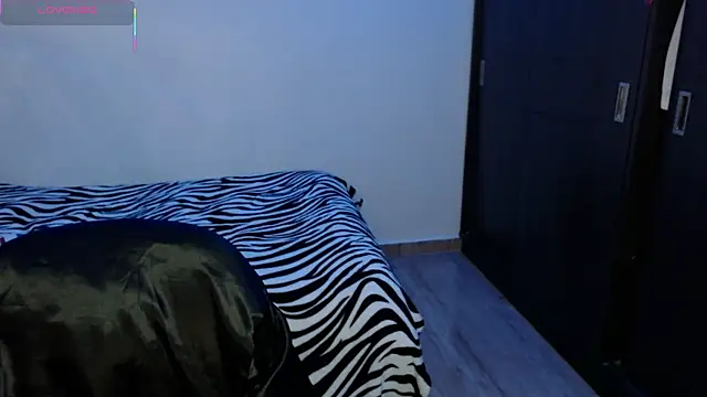 Snapshot of Amber_Lovely chatting on 10/02/25, 11:45 Amber Lovely online show from 10/02/25, 11:45