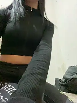 kittyprettybby online show from 07/07/26, 10:14