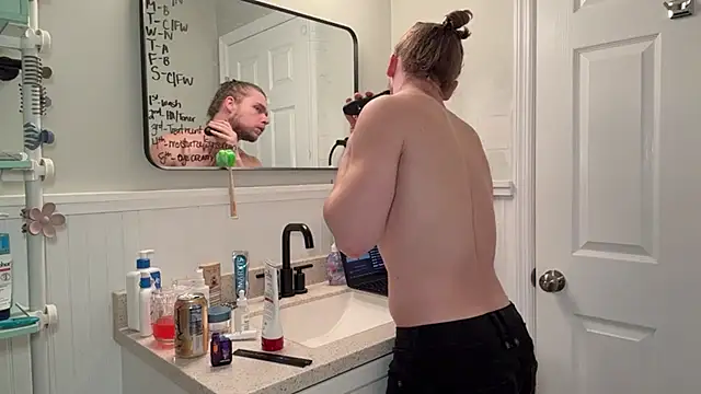 DaddydayDrinkzz online show from 12/31/24, 04:57