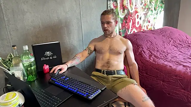 DaddydayDrinkzz online show from 03/19/25, 11:03