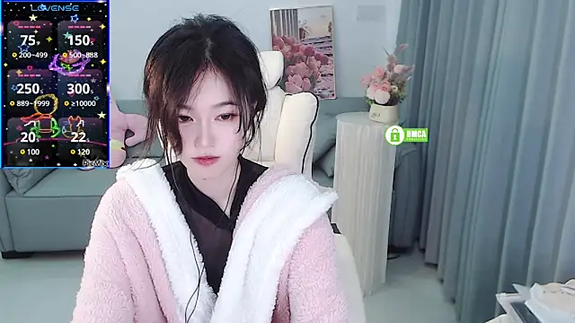 Snapshot of YiJin-a chatting on 01/20/25, 02:14 YiJin-a online show from 01/20/25, 02:14