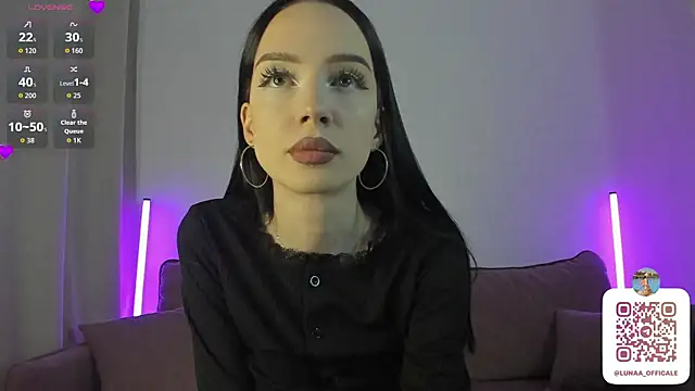 Snapshot of flora_off chatting on 02/10/26, 11:47 flora off online show from 02/10/26, 11:47