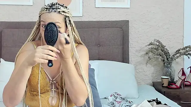 CarolinaGlamour online show from 09/10/25, 02:33