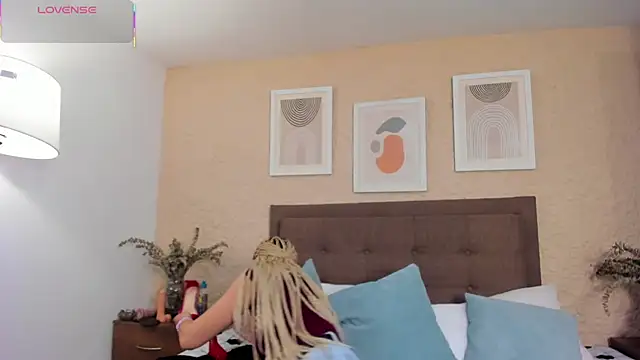 CarolinaGlamour online show from 09/23/25, 03:09