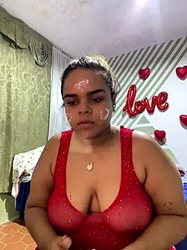 Snapshot of Evabigass chatting on 01/08/26, 07:16 Evabigass online show from 01/08/26, 07:16