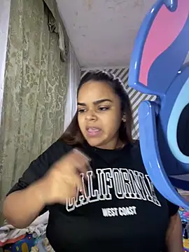 Snapshot of Evabigass chatting on 02/20/26, 05:35 Evabigass online show from 02/20/26, 05:35