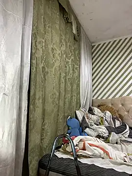 Snapshot of Evabigass chatting on 03/18/26, 12:03 Evabigass online show from 03/18/26, 12:03