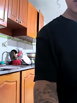 evafoxs online show from 09/09/25, 10:42