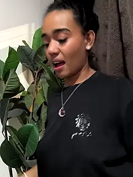 evafoxs online show from 09/18/25, 01:18