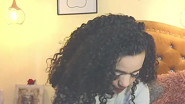 evafoxs online show from 11/22/25, 11:04