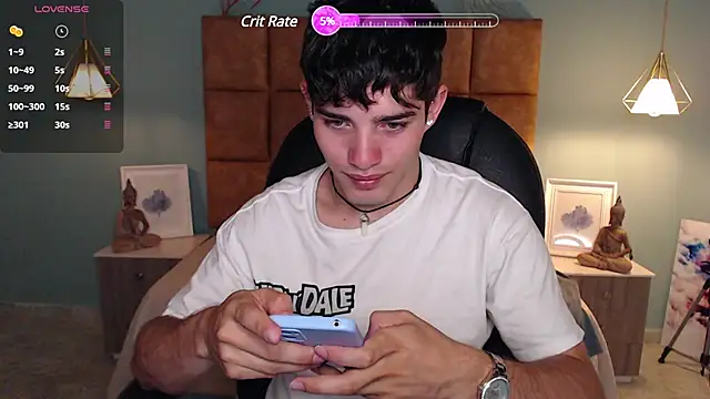 Snapshot of AlejooTwink chatting on 02/24/25, 06:15 AlejooTwink online show from 02/24/25, 06:15
