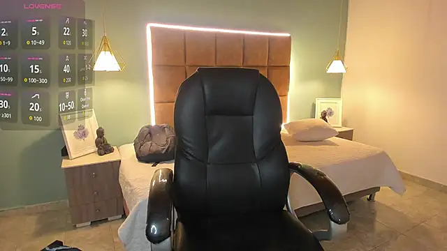 AlejooTwink online show from 11/24/25, 01:38