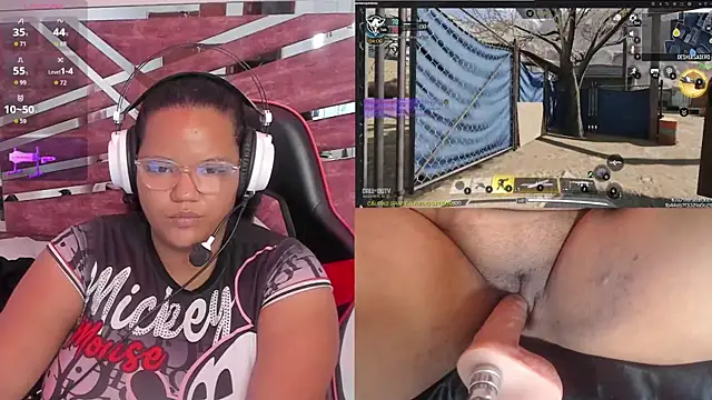 MhiaRey online show from 10/31/25, 01:23