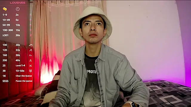 Yellowpokemon23 online show from 11/24/25, 02:11