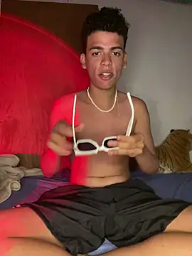 Leo bunny hot online show from 01/07/25, 11:56