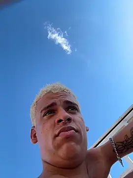 Leo bunny hot online show from 11/06/25, 07:26