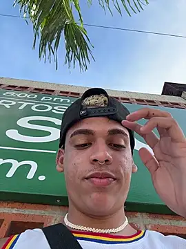 Leo bunny hot online show from 11/15/25, 07:43