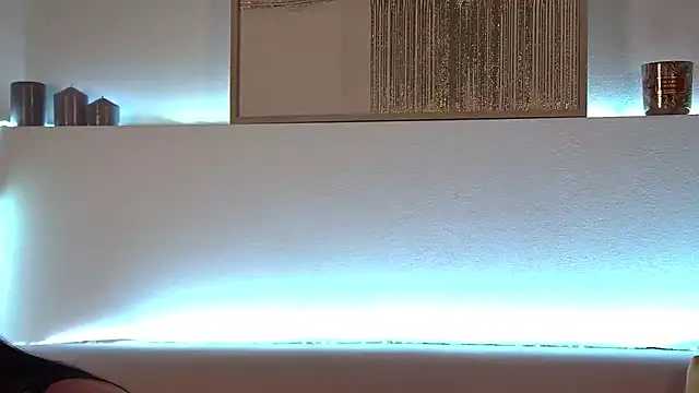 AlexandraBloom online show from 02/20/25, 09:31