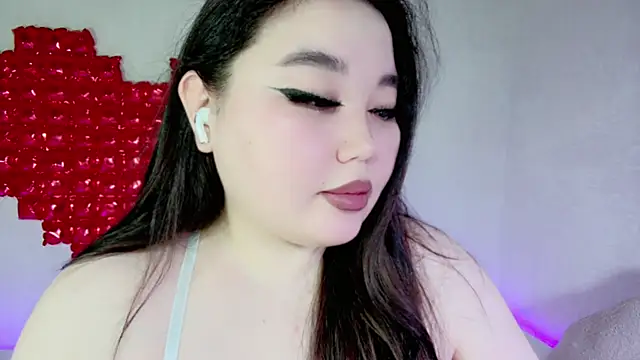 amina moonlightt online show from 02/17/25, 02:53