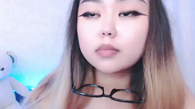 amelia sunlight online show from 06/27/26, 04:12