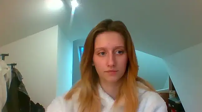 LUNA delight online show from 01/08/25, 02:46