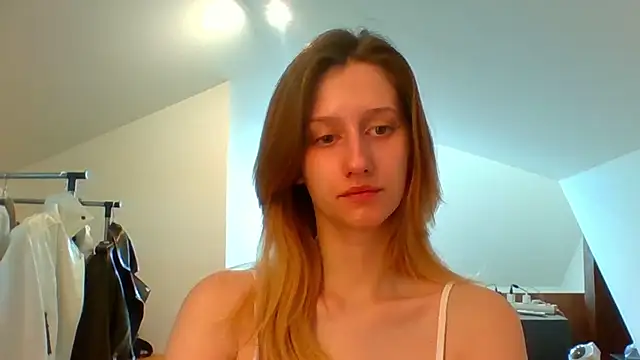 LUNA delight online show from 02/28/25, 07:48