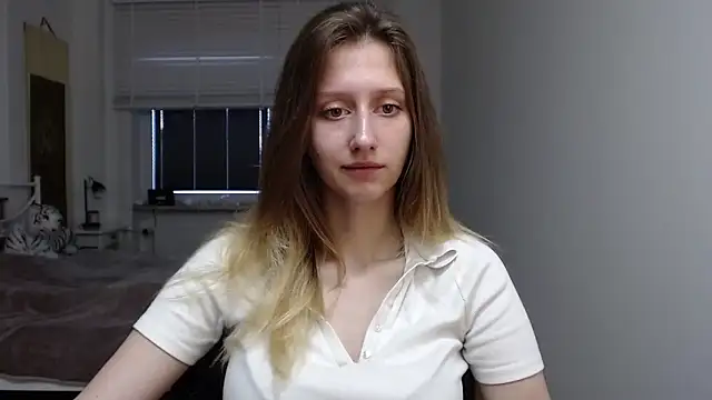 LUNA delight online show from 09/15/25, 05:40