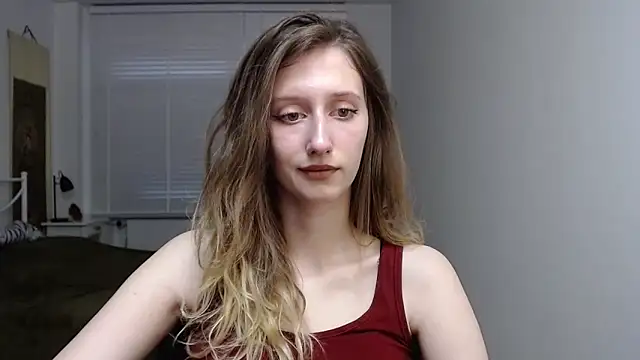 LUNA delight online show from 10/13/25, 05:29