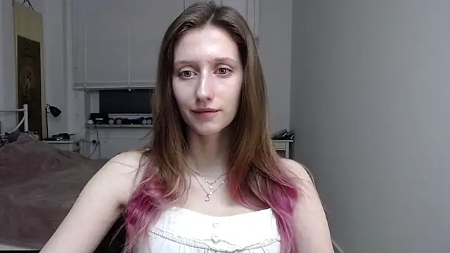 LUNA delight online show from 12/17/25, 06:30