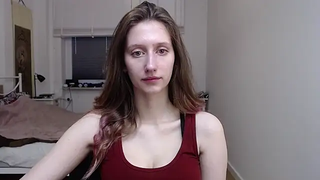 LUNA delight online show from 12/19/25, 06:42