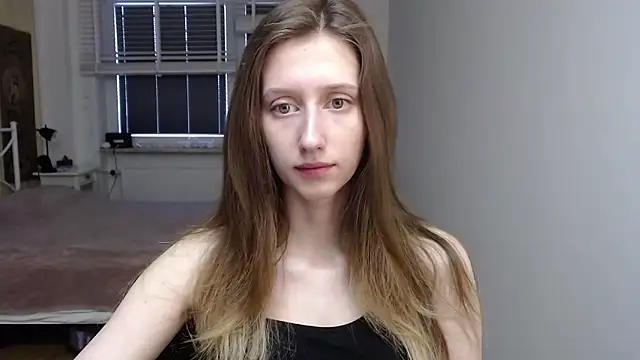 LUNA delight online show from 04/30/26, 05:25