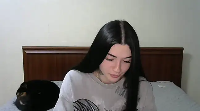 Liana diva online show from 02/28/25, 07:46