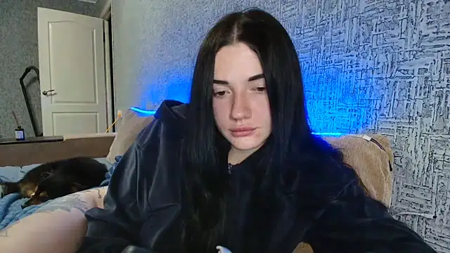 Liana diva online show from 11/15/25, 08:16