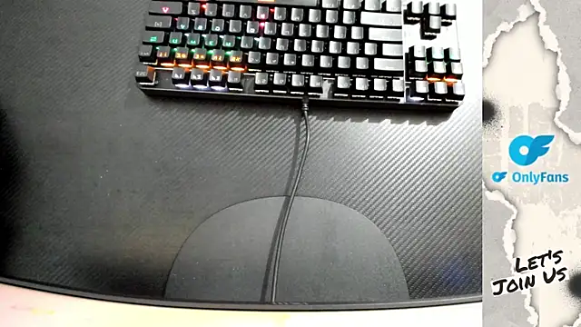 Calihotcaliente277 online show from 10/01/25, 11:05